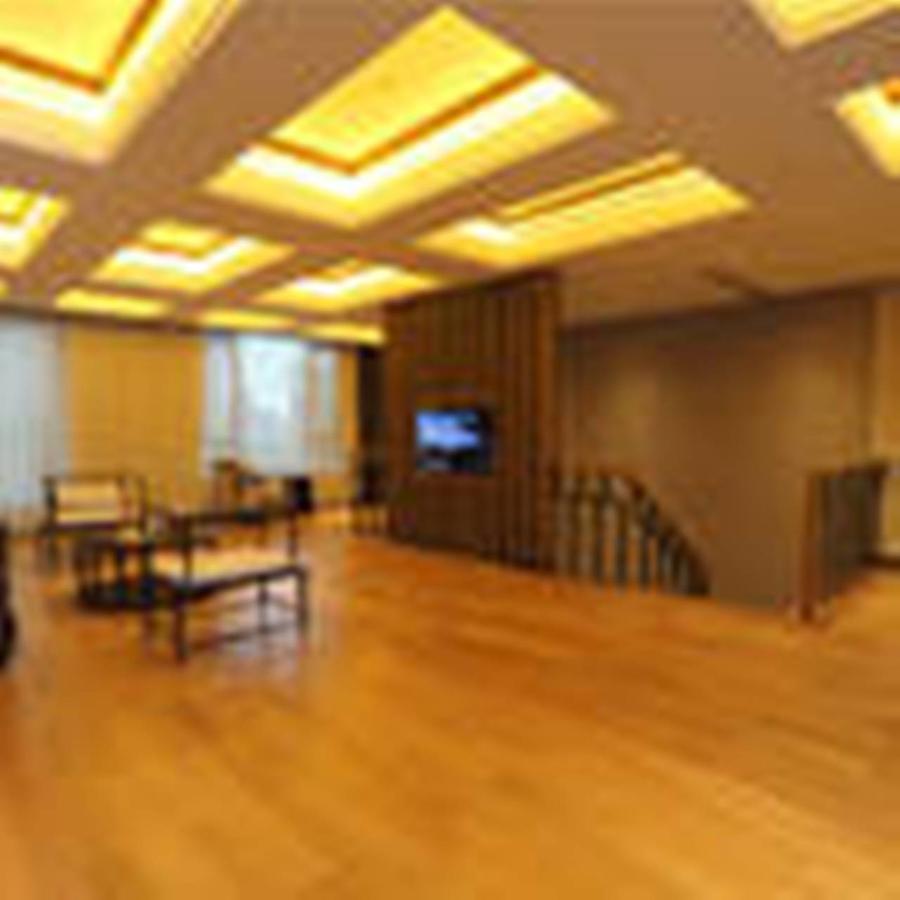 S&N Zhejiang Linhai International Hotel Exterior photo